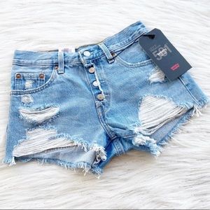 LEVIS 501 Mid Rise Shorts✨✨